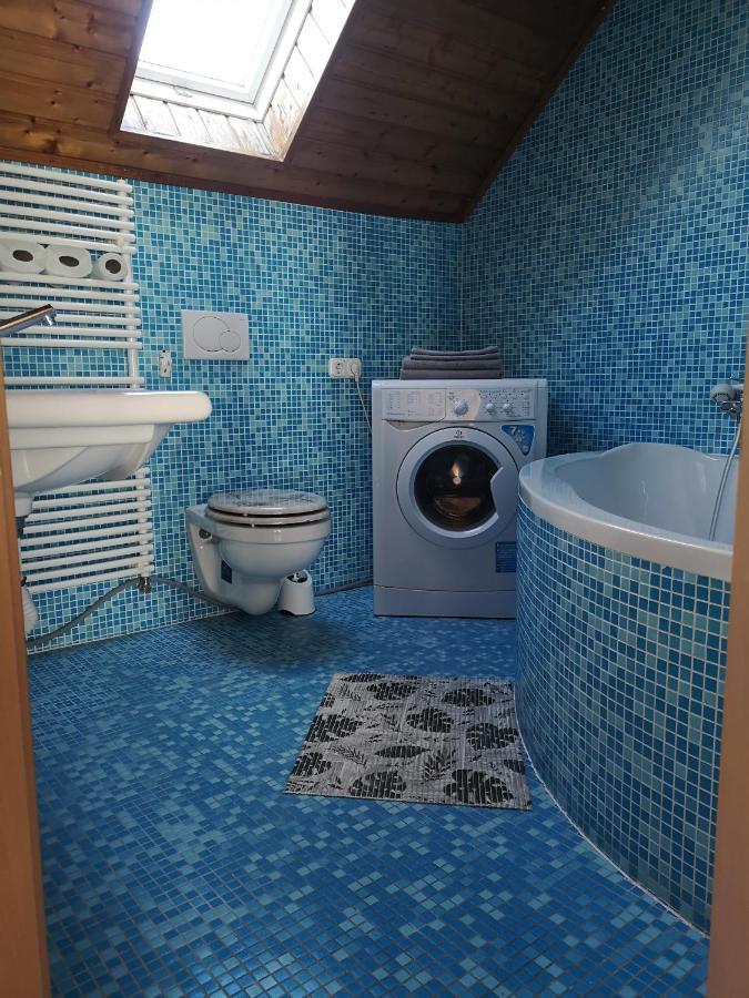 Szigeti Apartmanhaz Πετς Εξωτερικό φωτογραφία